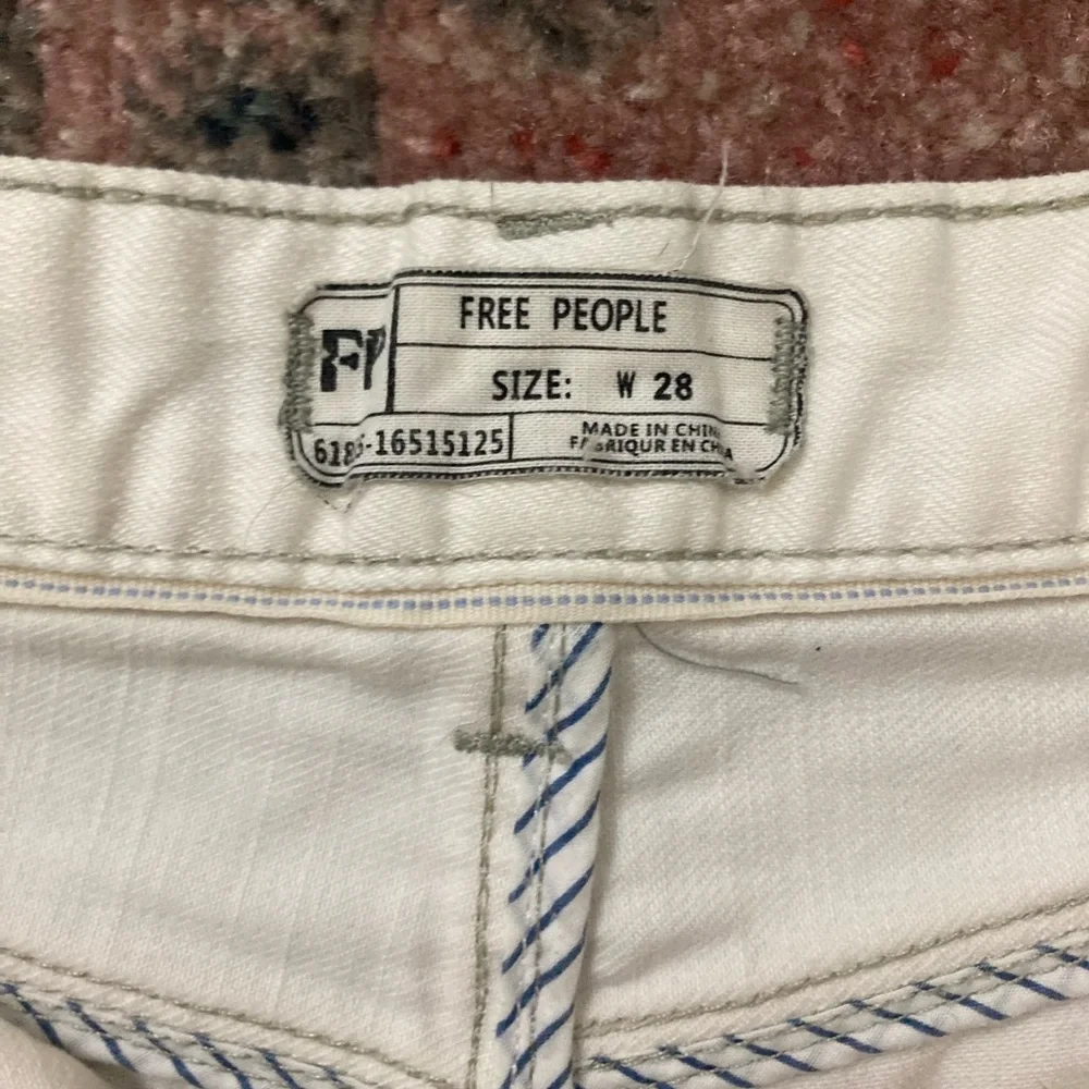 Free People Cut Off Denim Shorts - Picture 4 of 4